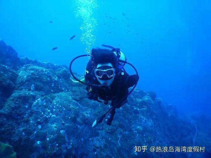 金身告破！维拉负纽卡吞赛季联赛主场首败，先赛领先第五3分